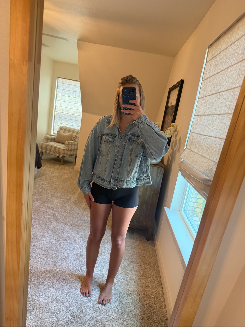 Universal Thread Light Blue Denim Jacket - Relaxed Cropped Jean Jacket